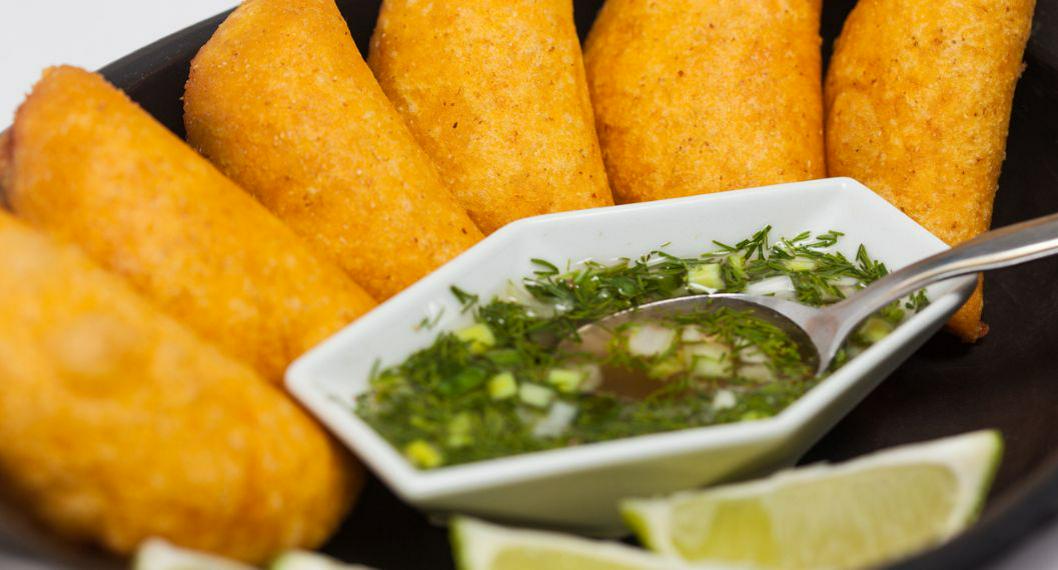 Destapan lo que en realidad es el ají que se le echa a la empanada; no es lo que parece