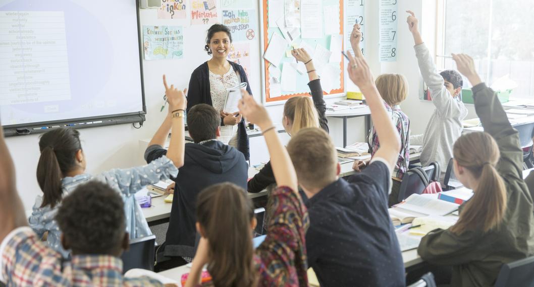 Soñar con regresar al colegio podría indicarle que tiene asuntos sin resolver del pasado